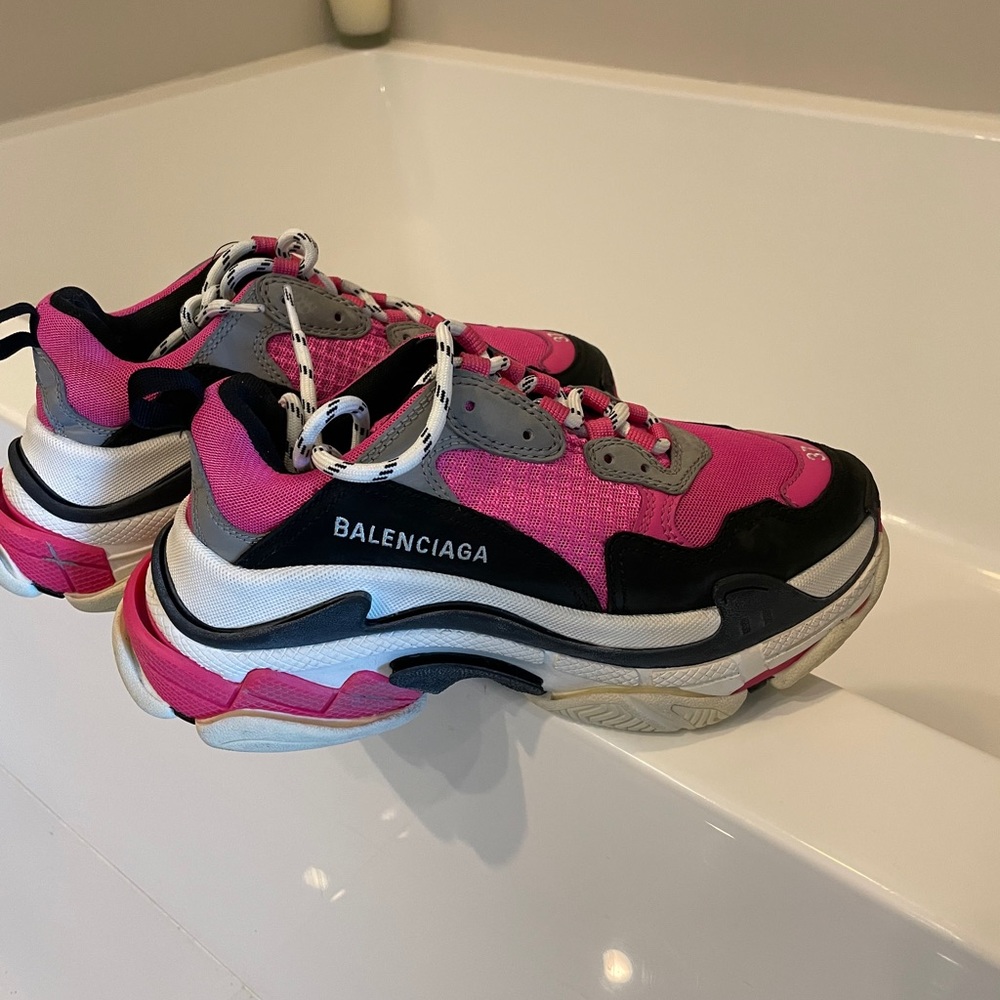 Triple S sneakers Balenciagas